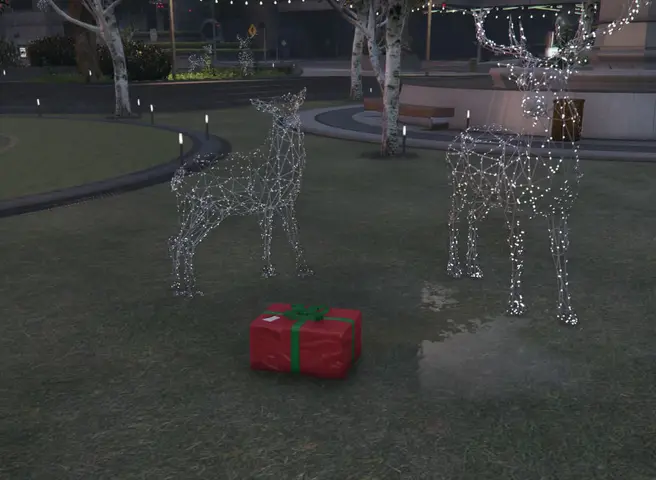 Preview of [FREE] Giftboxes – Lightweight Gift & Lootbox System (ESX / QBCore / Standalone)